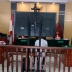 Sidang perkara dugaan pembunuhan berencana atas terdakwa Murit di PN Manokwari, dipimpin ketua majelis hakim, Muslim M. Ash Siddiqi, SH dengan agenda pembacaan tuntutan JPU, Ibrahim Khalil, SH, MH, Kamis (27/6/2024). Foto: TIM2