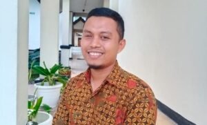 Humas PN Manokwari, Akhmad, SH