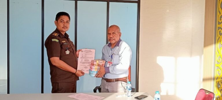 Warinussy Ungkap Kliennya Frederik Saidui Kembalikan Kerugian Negara Rp. 200 Juta