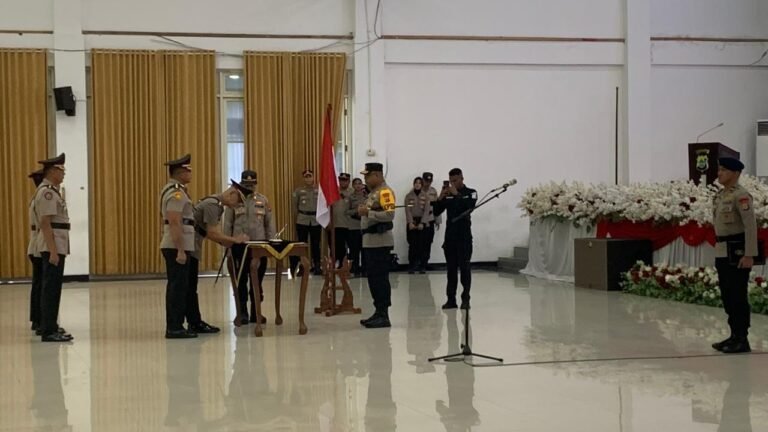 Kapolda Papua Barat Soroti Kondisi Polsubsektor Tanah Rubuh