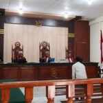 Sidang pembacaan putusan perkara tipikor pada PT Pegadaian UPC Kaimana di PN Manokwari, Selasa (14/4/2026). Foto/TIM2